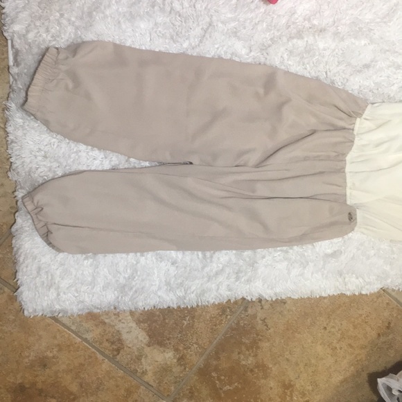 NWT Guess silk jumpsuit - Picture 8 of 8